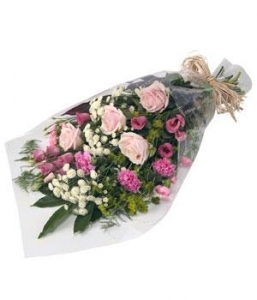 Gift Bouquet   Pinks!