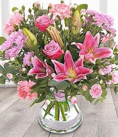 Soft Bouquet or Vase